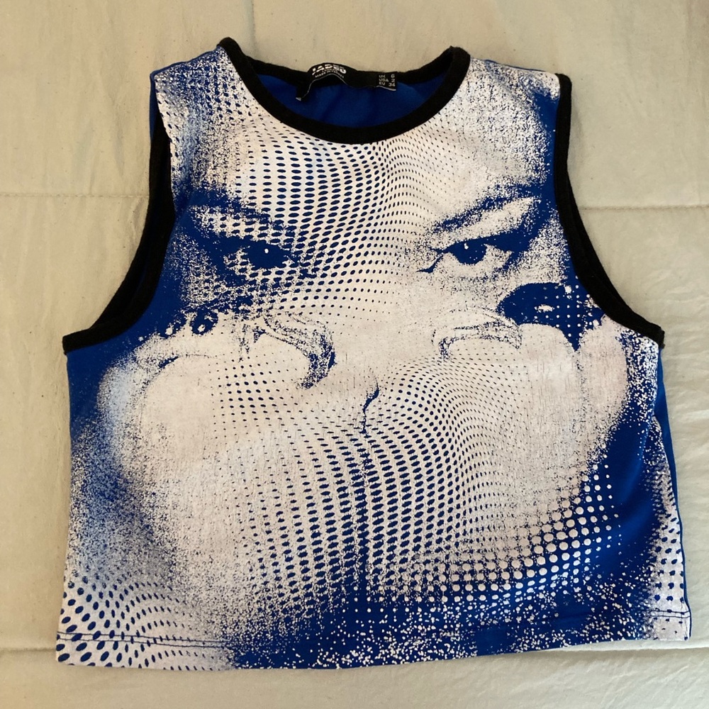 jaded ldn blue graphic crop top size 2!